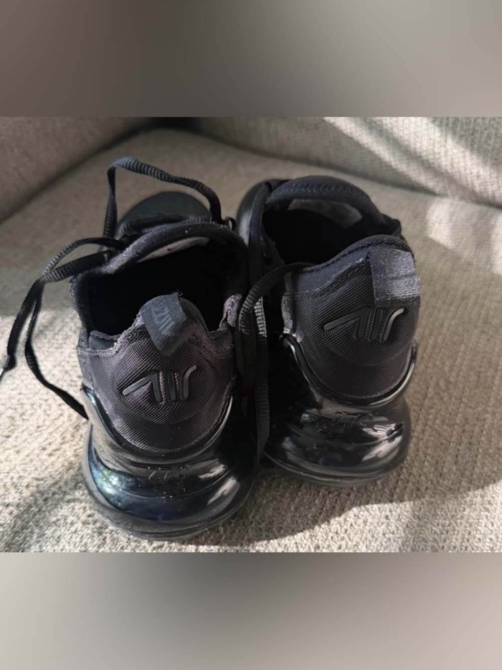 Nike Air Max 270 Triple Black Athletic Shoes - Picture 4 of 6